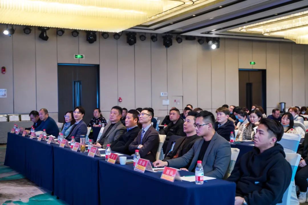 1648888578239057WtMe.jpg 640.jpg